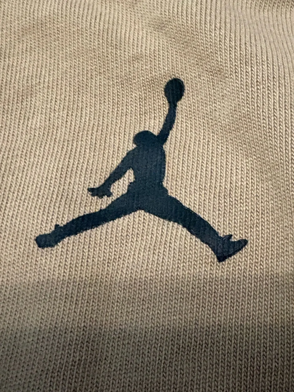 New Mens Air Jordan Sneaker Patch T Shirt Desert Sz S Retro Fit Tee